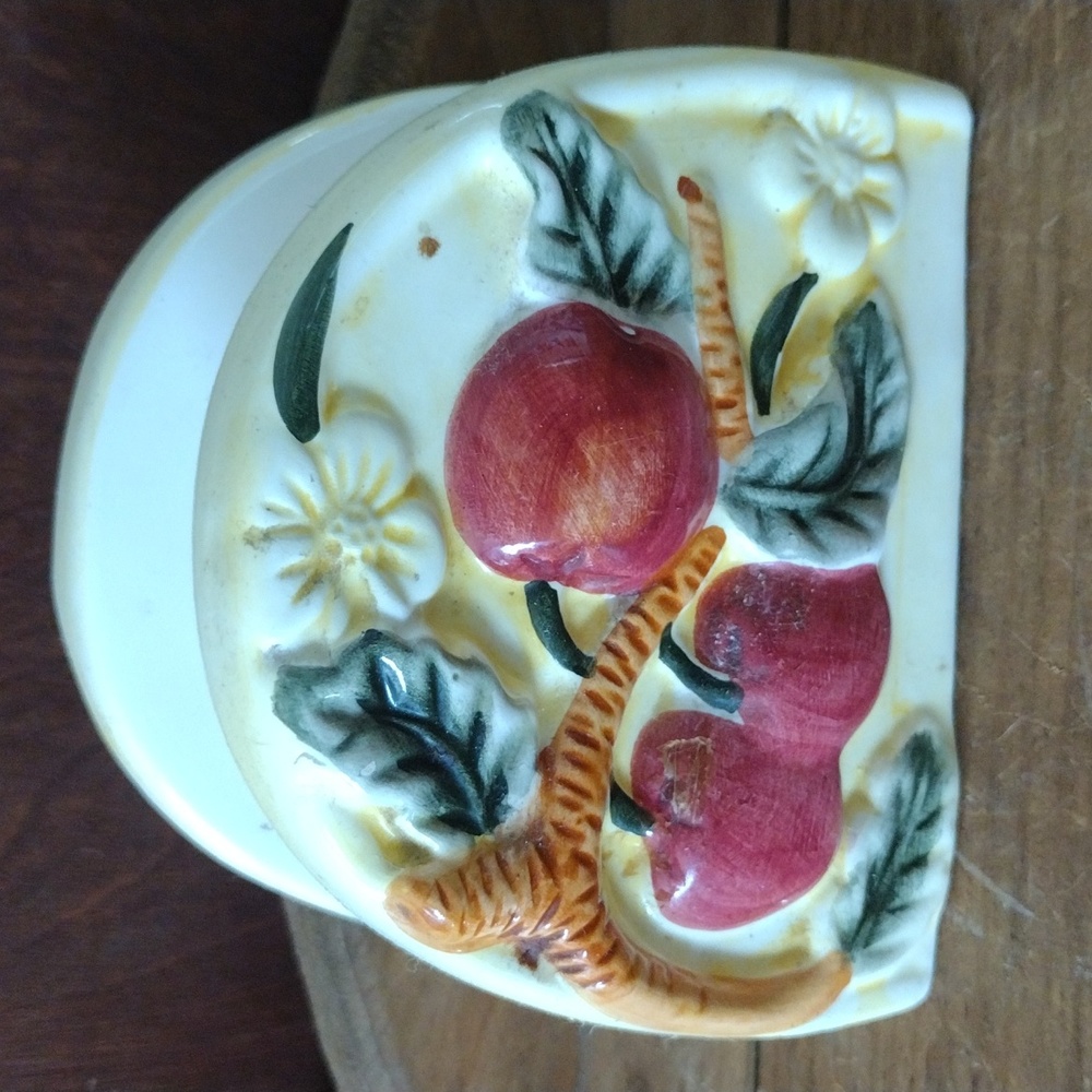 Napkin holder